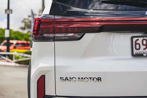2024 LDV D90 Executive SV9A