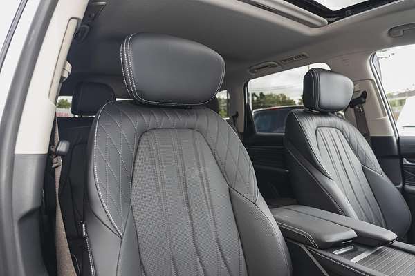 2024 LDV D90 Executive SV9A