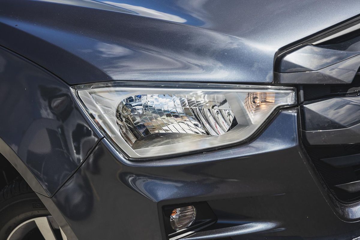 2023 Isuzu D-MAX SX 4X4