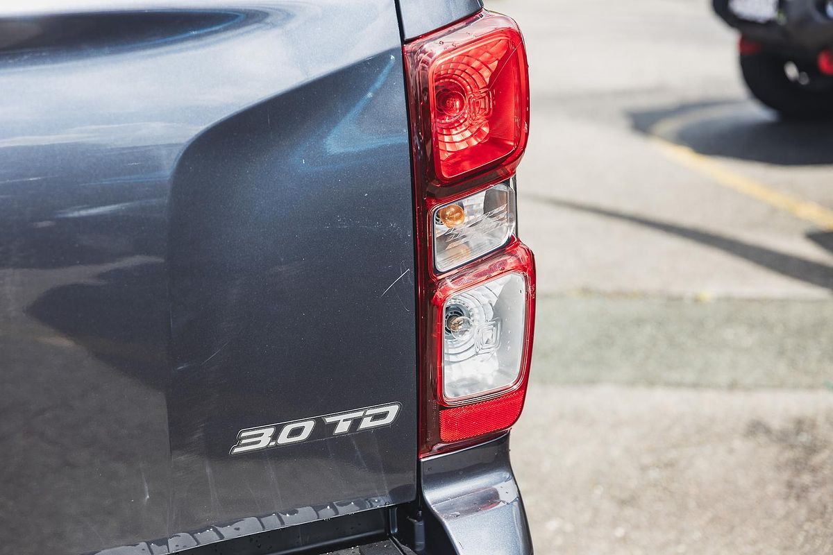 2023 Isuzu D-MAX SX 4X4
