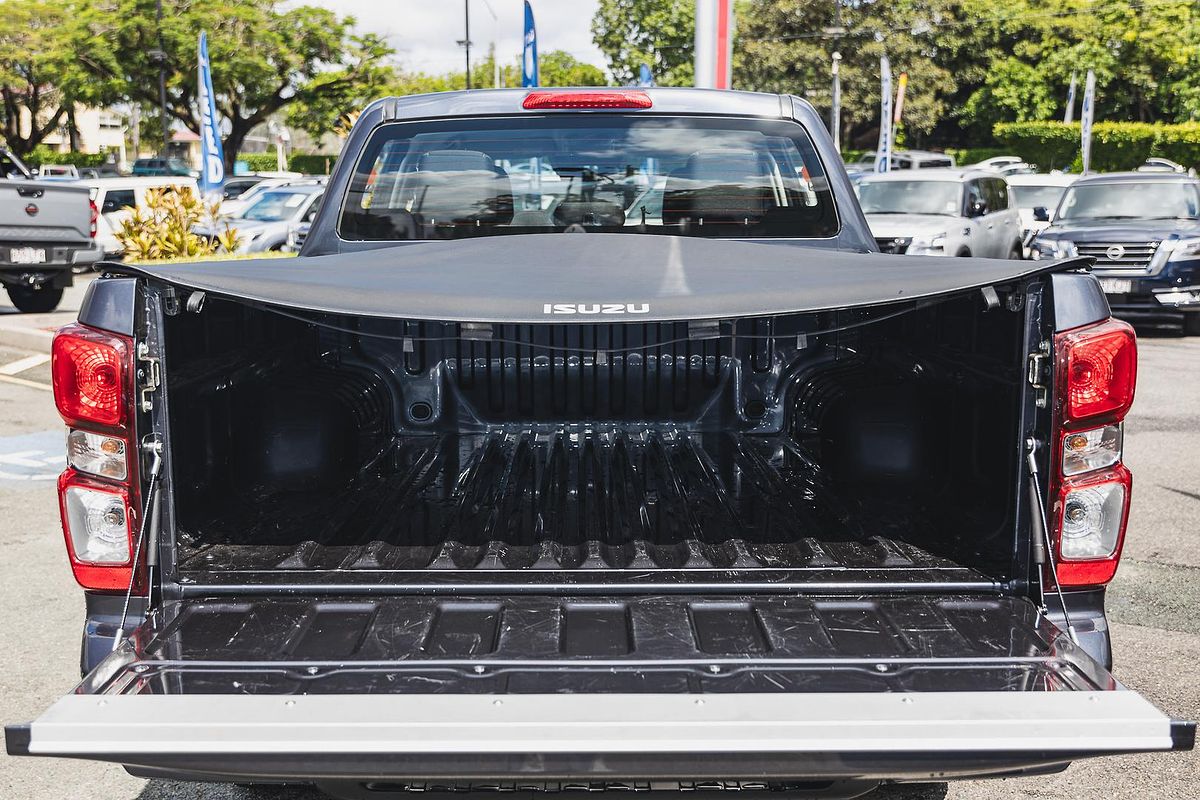2023 Isuzu D-MAX SX 4X4