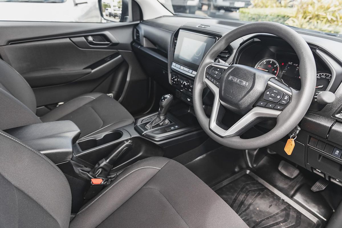 2023 Isuzu D-MAX SX 4X4