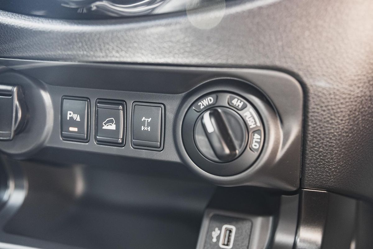 2022 Nissan Navara PRO-4X Warrior D23 4X4