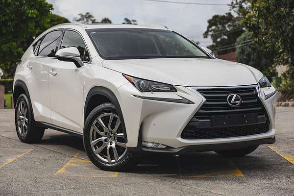 2017 Lexus NX NX200t Luxury AGZ10R