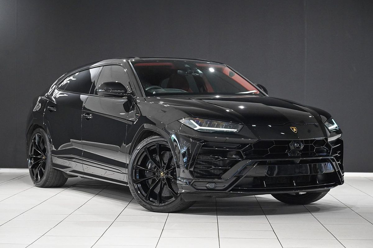 2021 Lamborghini Urus 636