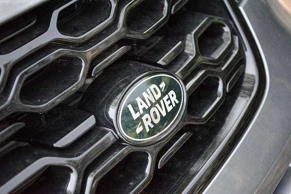 2023 Land Rover Discovery Sport P250 R-Dynamic SE L550