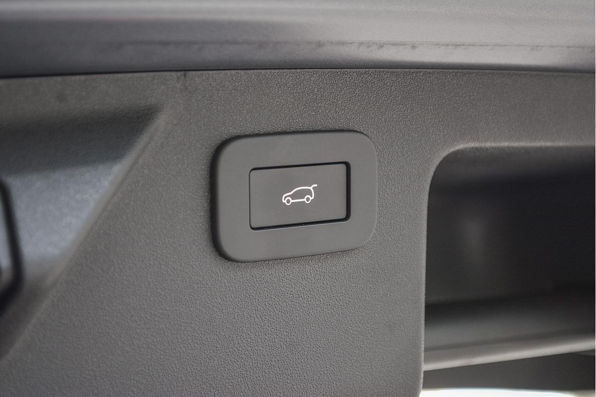 2023 Land Rover Discovery Sport P250 R-Dynamic SE L550
