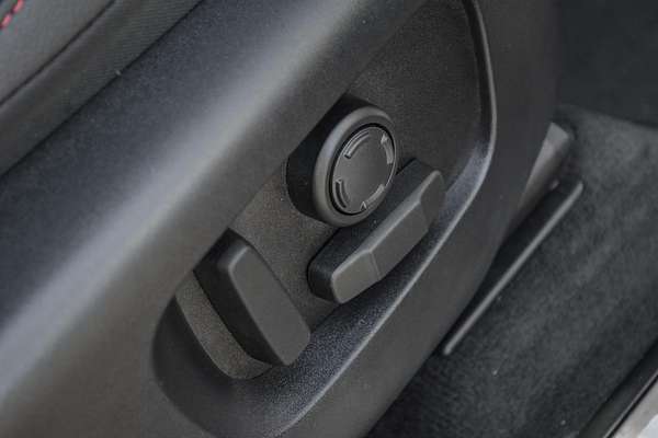 2023 Land Rover Discovery Sport P250 R-Dynamic SE L550