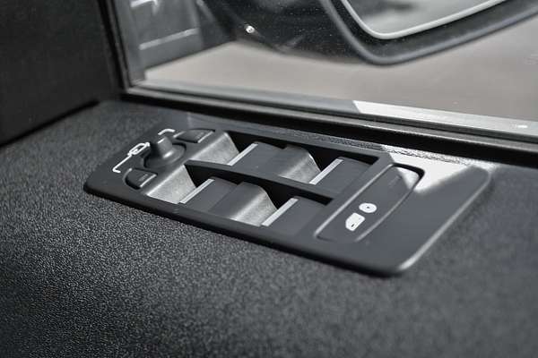 2023 Land Rover Discovery Sport P250 R-Dynamic SE L550