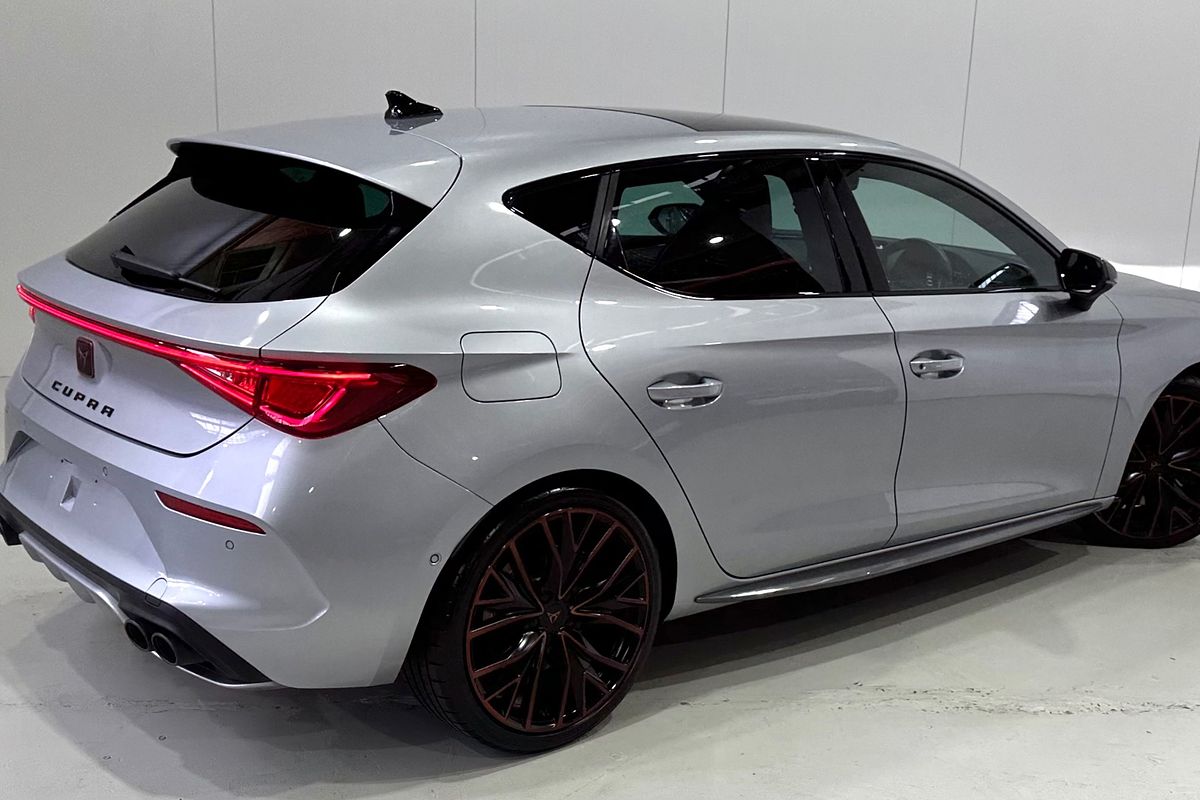 2022 CUPRA Leon VZx KL 2WD