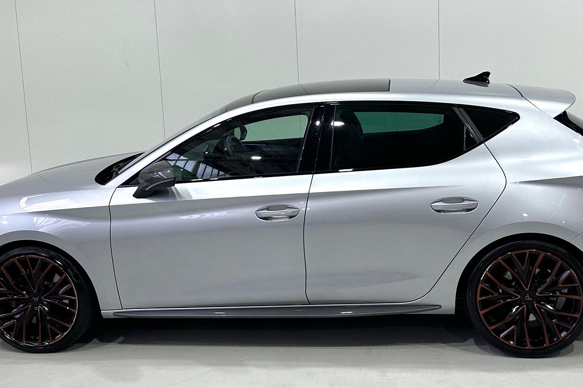 2022 CUPRA Leon VZx KL 2WD