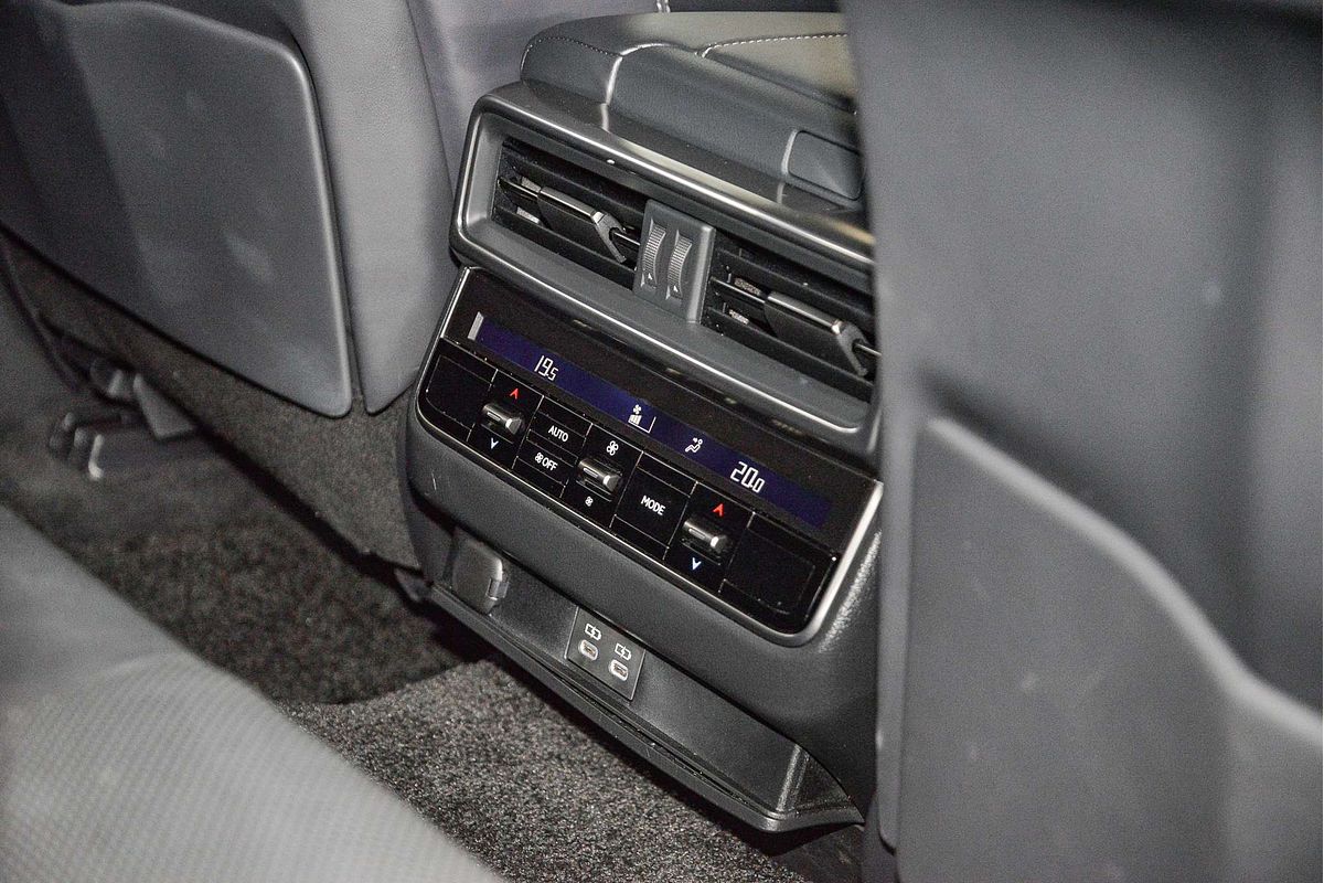 2023 Lexus LX LX500d FJA310R