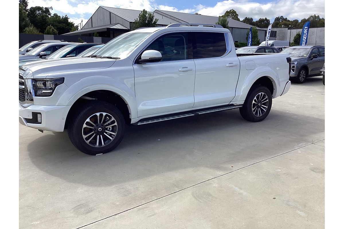 2024 GWM Cannon Alpha Ultra Hybrid P05 4X4