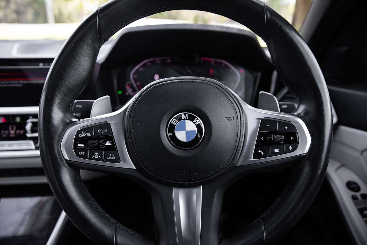2019 BMW 3 Series 330i M Sport G20