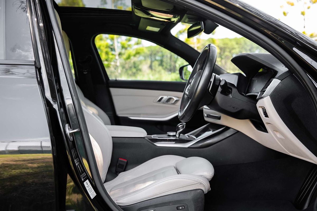 2019 BMW 3 Series 330i M Sport G20