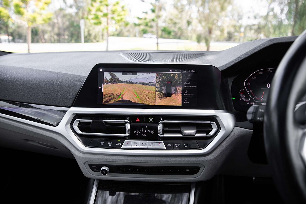 2019 BMW 3 Series 330i M Sport G20