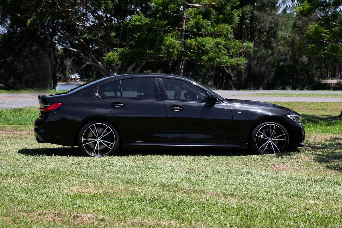2019 BMW 3 Series 330i M Sport G20