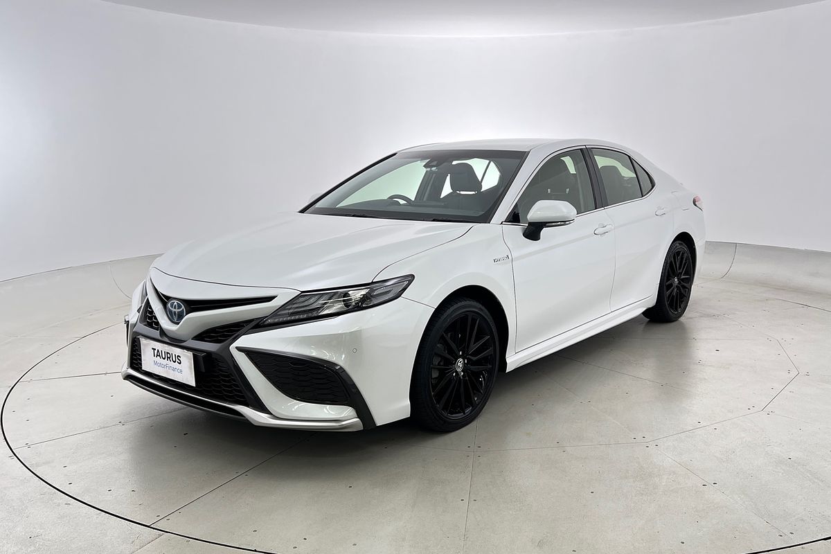 2021 Toyota Camry SX AXVH70R