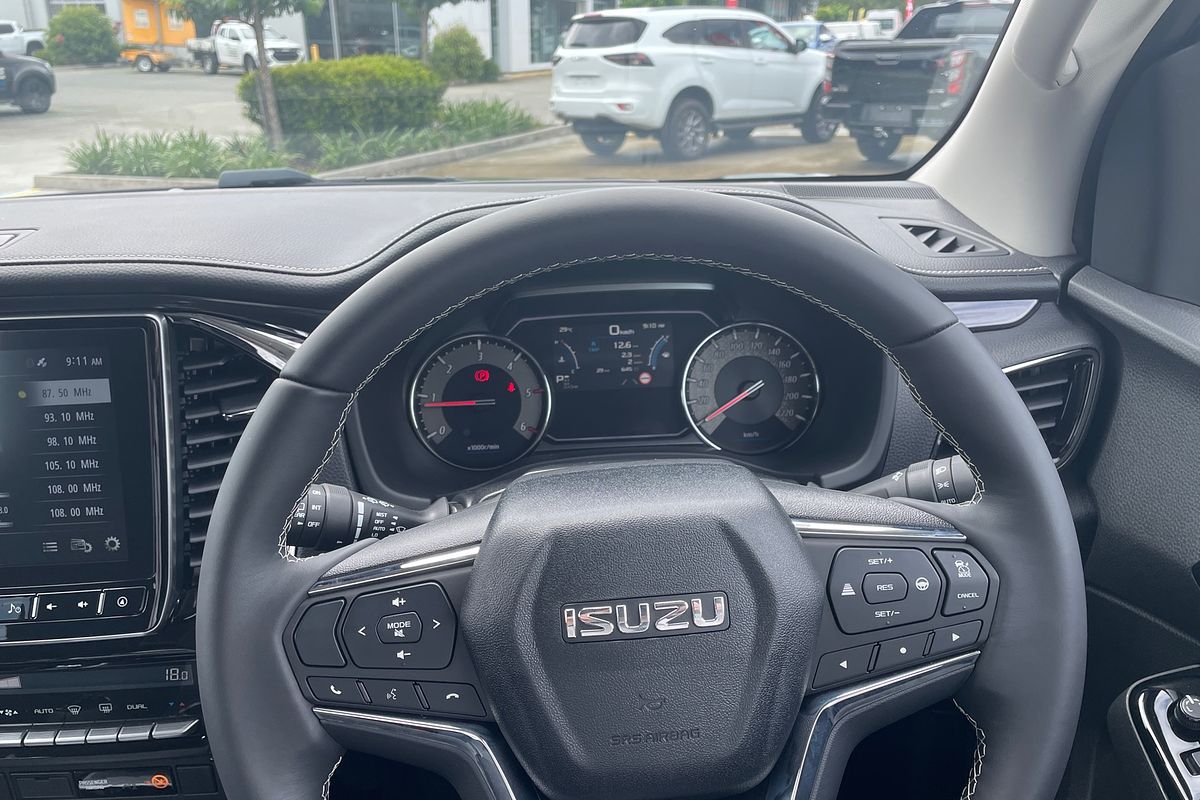 2024 Isuzu MU-X LS-U