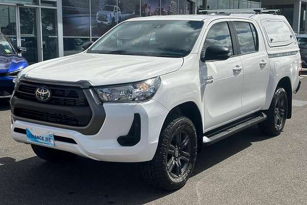 2024 Toyota Hilux SR GUN126R 4X4