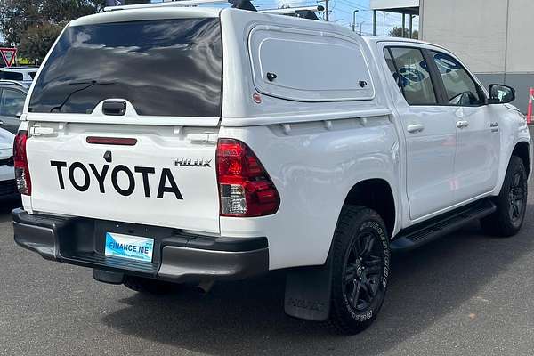 2024 Toyota Hilux SR GUN126R 4X4