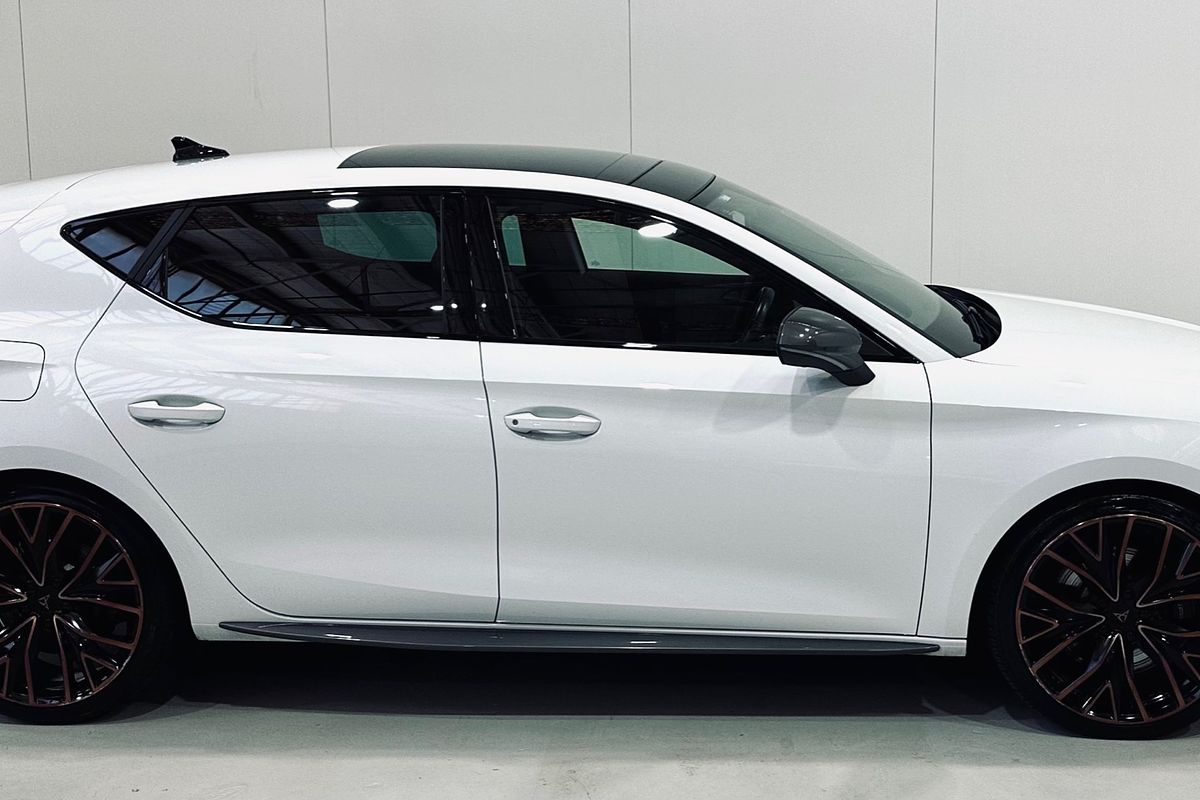 2022 CUPRA Leon VZx KL 2WD
