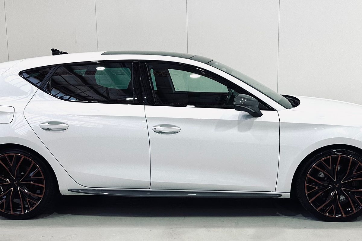 2022 CUPRA Leon VZx KL 2WD