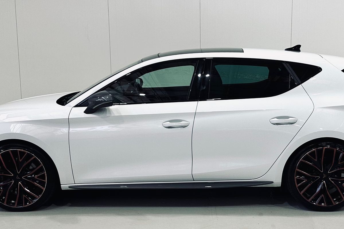 2022 CUPRA Leon VZx KL 2WD
