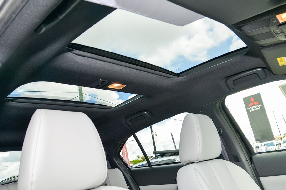 2024 Mitsubishi Eclipse Cross PHEV Exceed YB