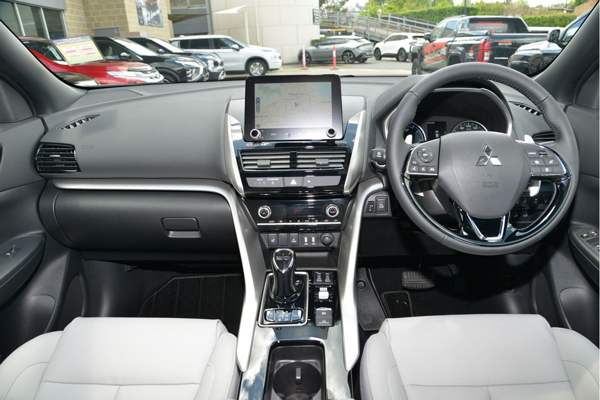 2024 Mitsubishi Eclipse Cross PHEV Exceed YB