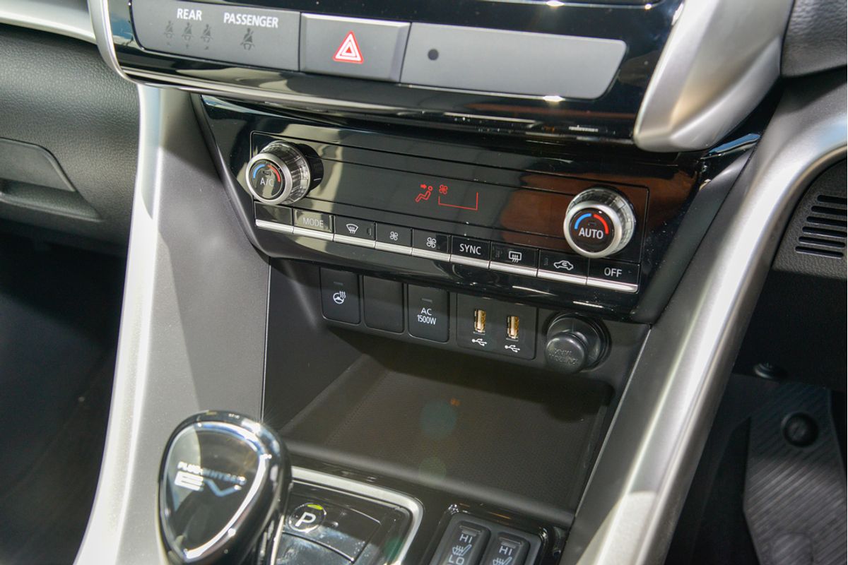2024 Mitsubishi Eclipse Cross PHEV Exceed YB