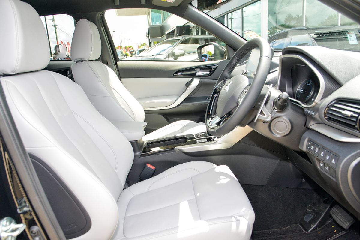 2024 Mitsubishi Eclipse Cross PHEV Exceed YB