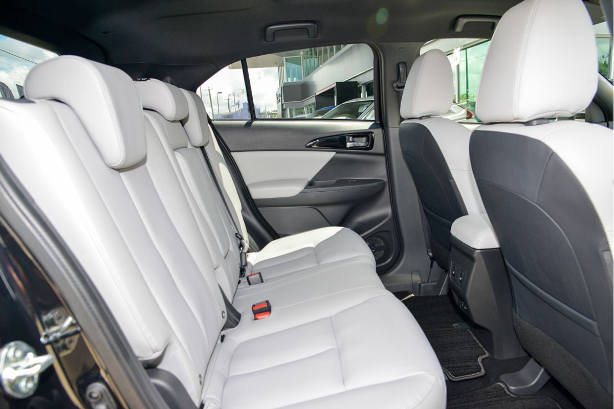 2024 Mitsubishi Eclipse Cross PHEV Exceed YB