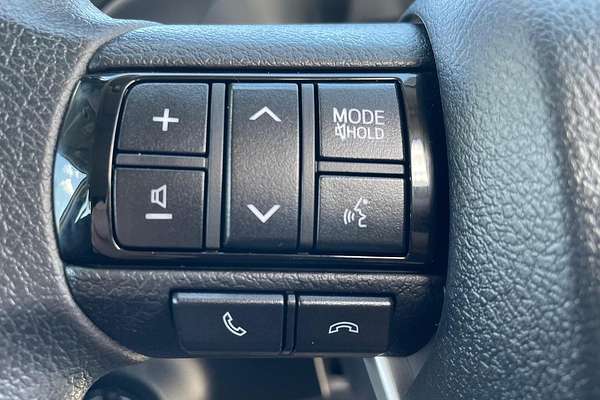 2024 Toyota Hilux SR GUN126R 4X4