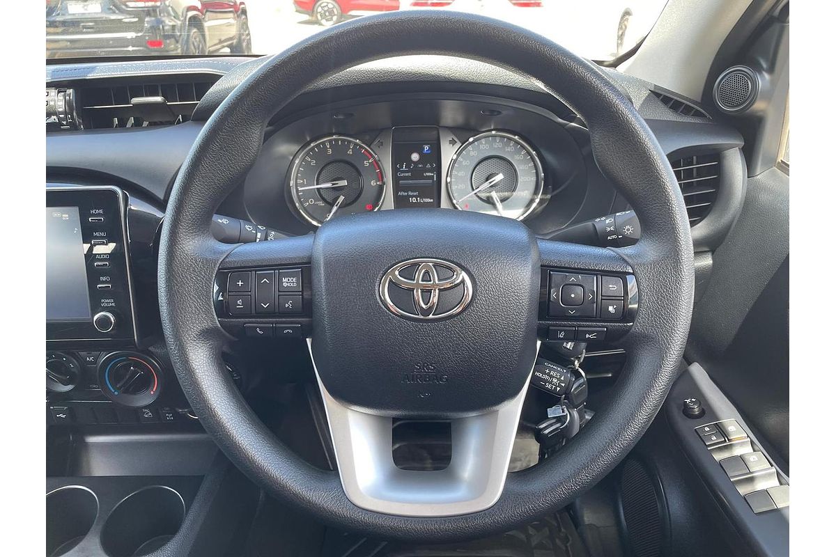 2024 Toyota Hilux SR GUN126R 4X4