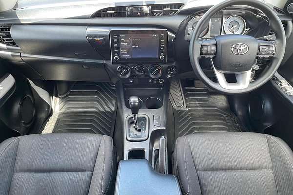 2024 Toyota Hilux SR GUN126R 4X4