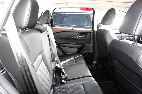 2025 Nissan X-TRAIL Ti-L T33
