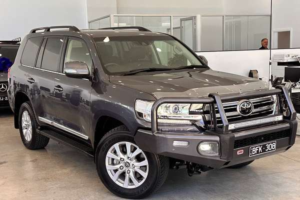 2020 Toyota Landcruiser Sahara VDJ200R