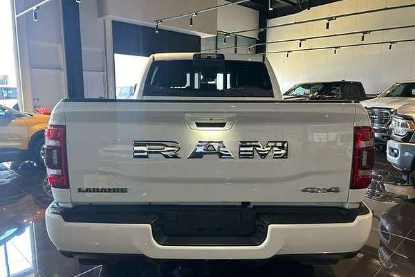 2024 RAM 2500 Laramie DJ 4X4