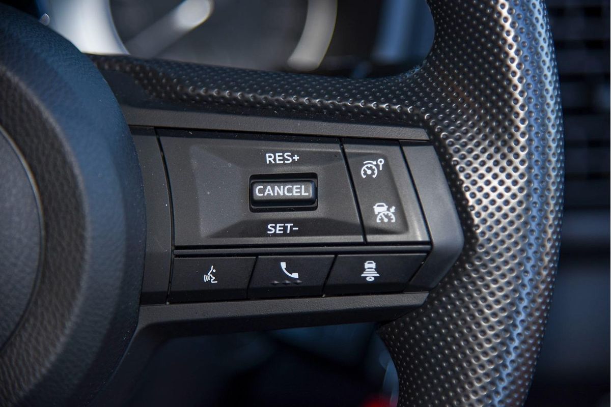 2024 Mitsubishi Triton GLX+ MV 4X4