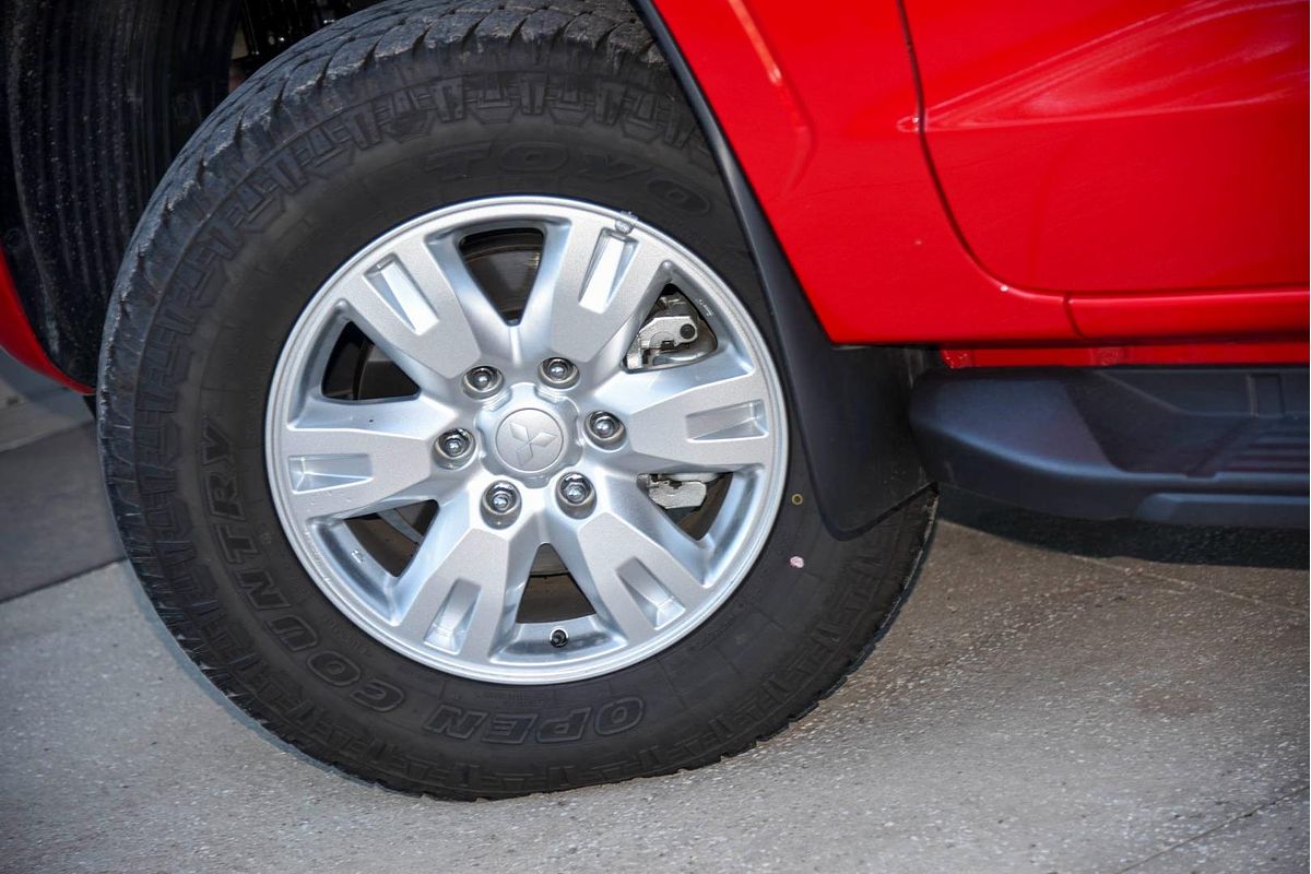 2024 Mitsubishi Triton GLX+ MV 4X4