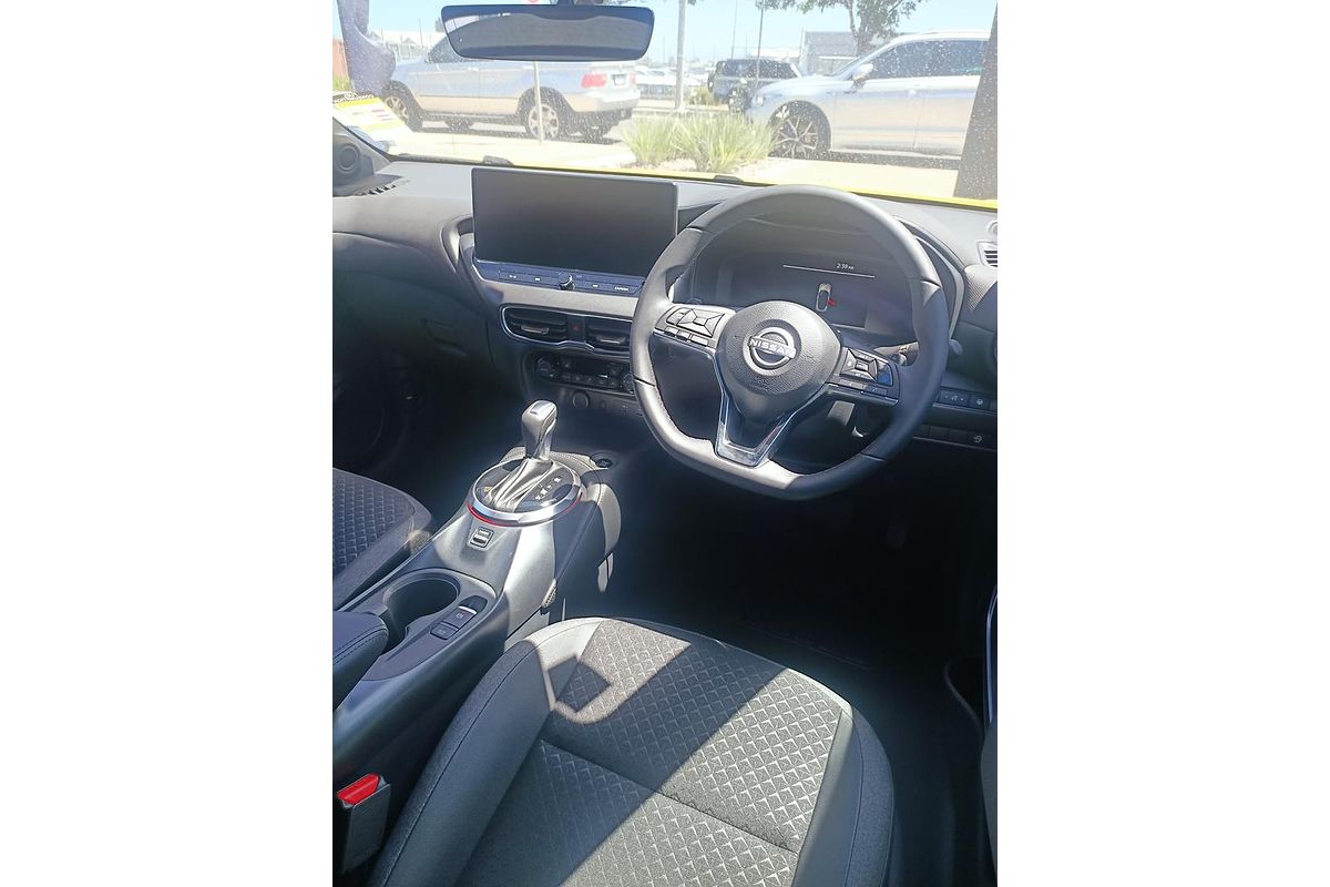 2024 Nissan JUKE ST-L F16