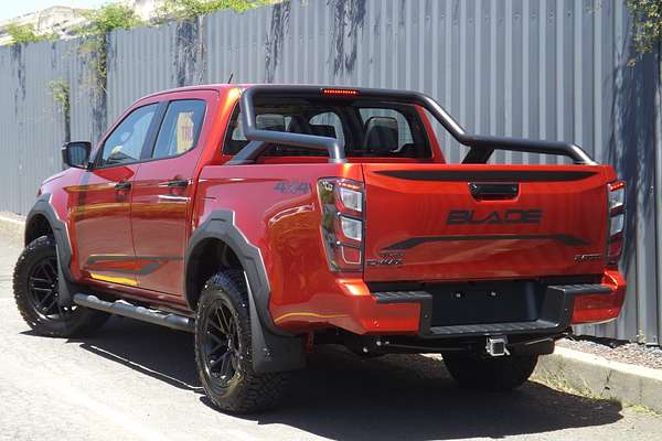 2024 Isuzu D-MAX BLADE 4X4