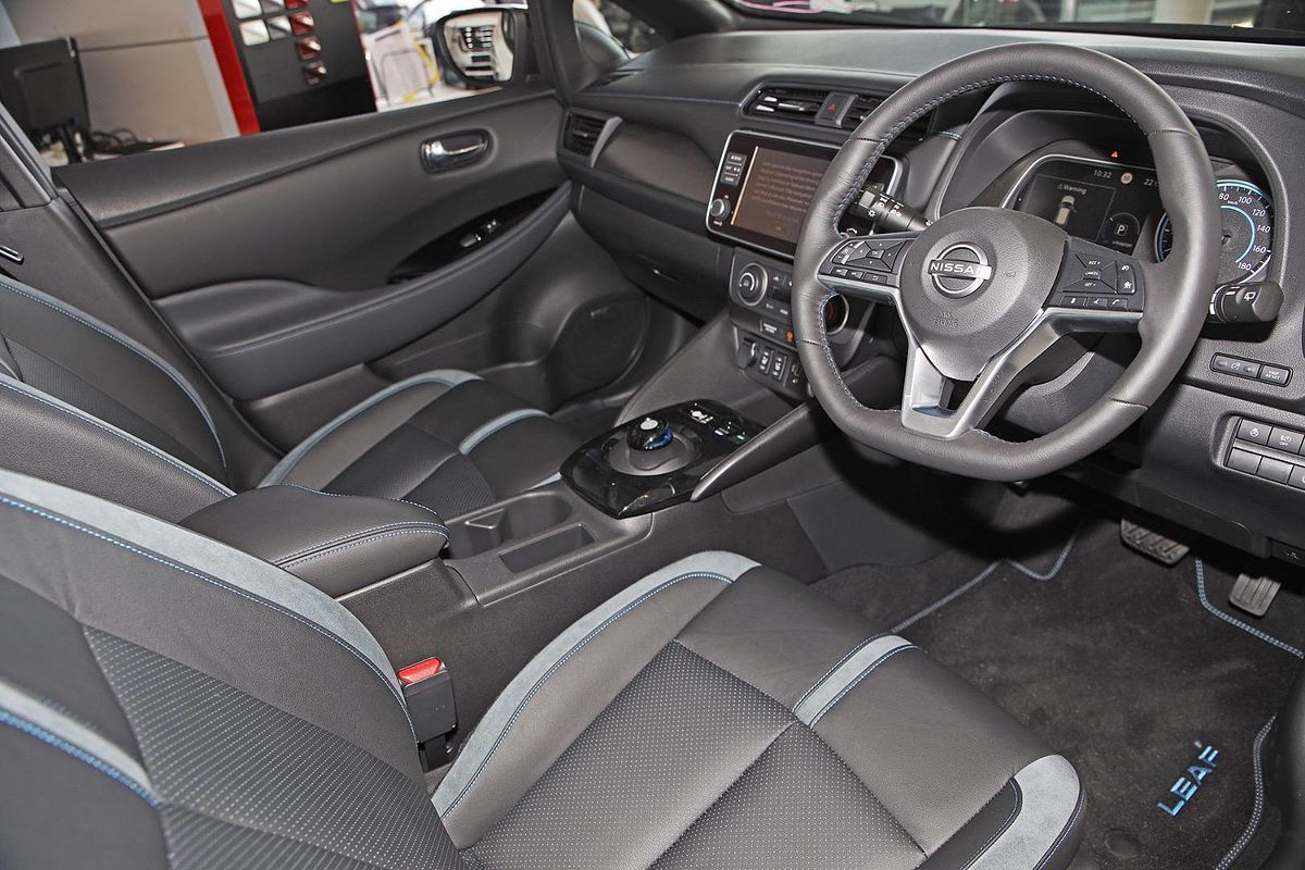 2023 Nissan LEAF e+ ZE1