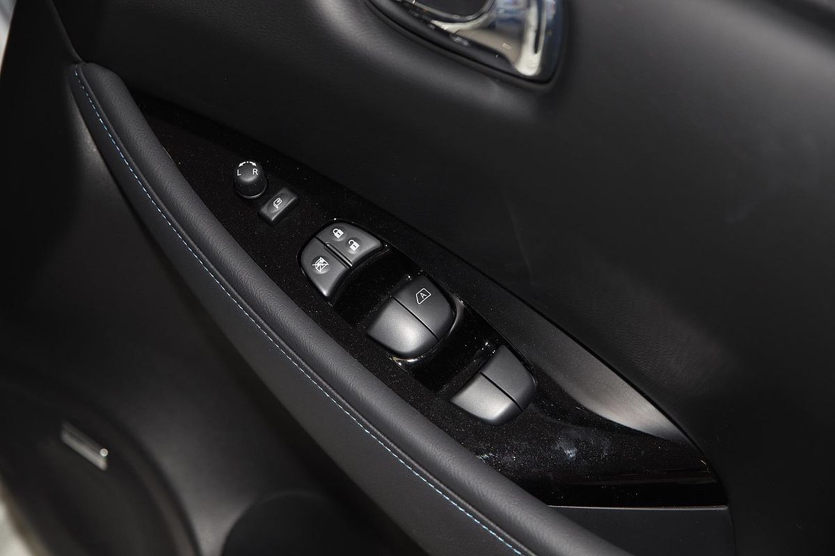 2023 Nissan LEAF e+ ZE1
