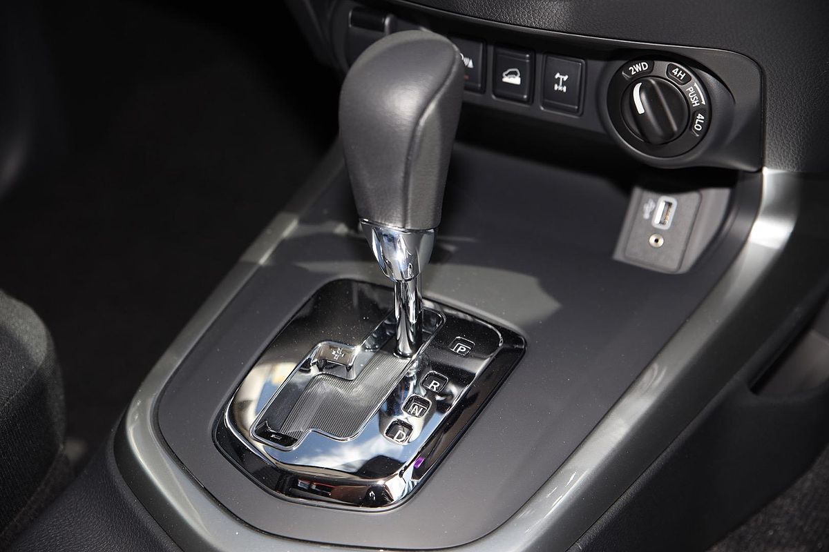 2024 Nissan Navara Black Edition D23 4X4