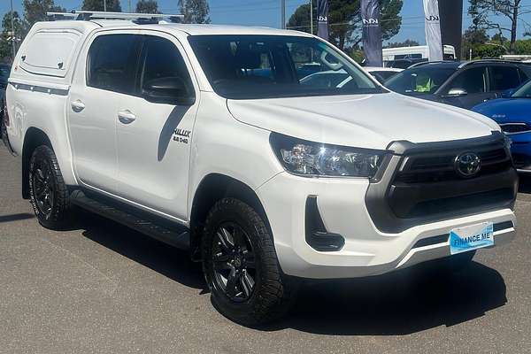 2024 Toyota Hilux SR GUN126R 4X4