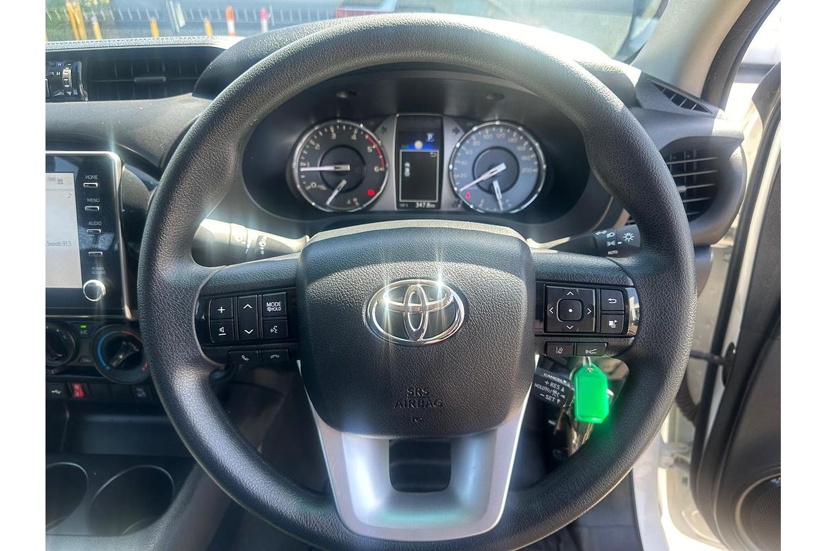 2024 Toyota Hilux SR GUN126R 4X4