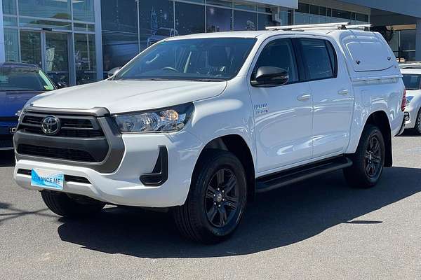 2024 Toyota Hilux SR GUN126R 4X4
