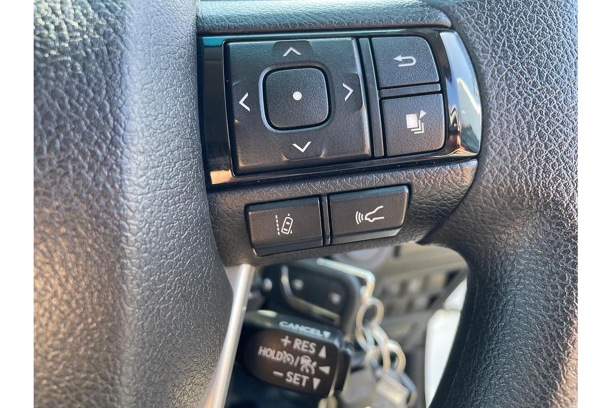 2024 Toyota Hilux SR GUN126R 4X4